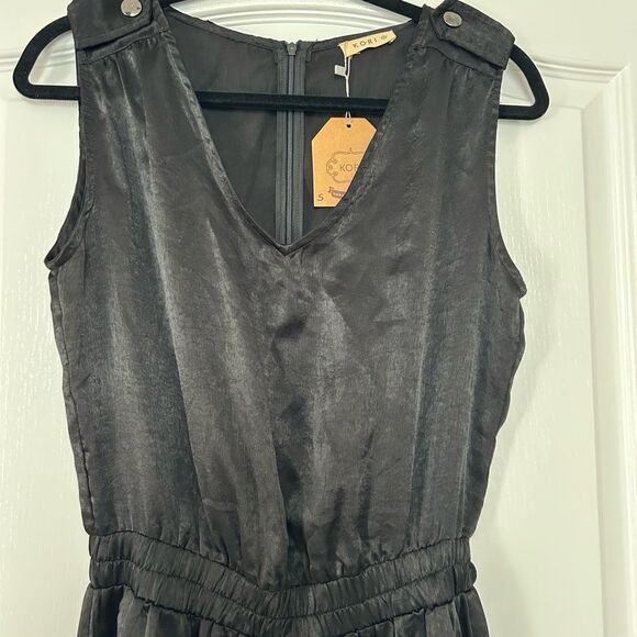 Kori Women’s New Black Satin Sleeveless Jumpsuit with Silver Snaps  Size Small - Picture 7 of 15
